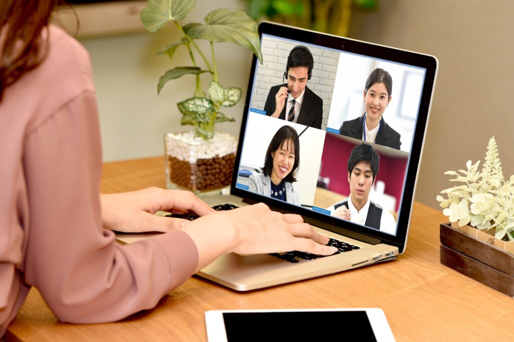 ユニファイド業務コミュニケーション基盤サービス